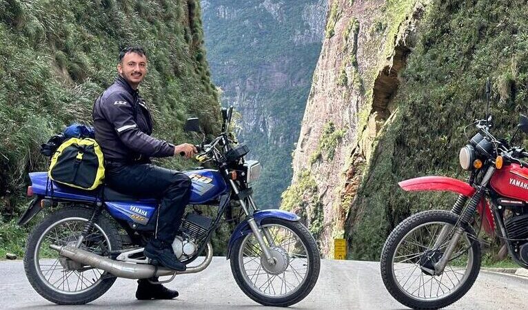 Aventura sobre duas rodas: dentista goiano viaja 2 mil km em moto antiga para participar de encontro em Campo Bom (RS)